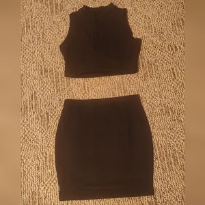 Two piece skirt set